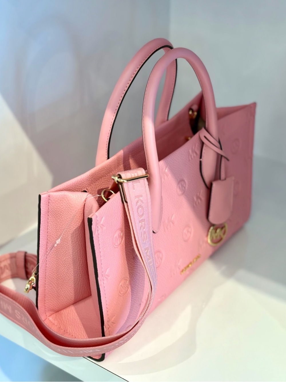 Michael Kors Mirella Medium
Logo Debossed Satchel Crossbody - Picture 6 of 11
